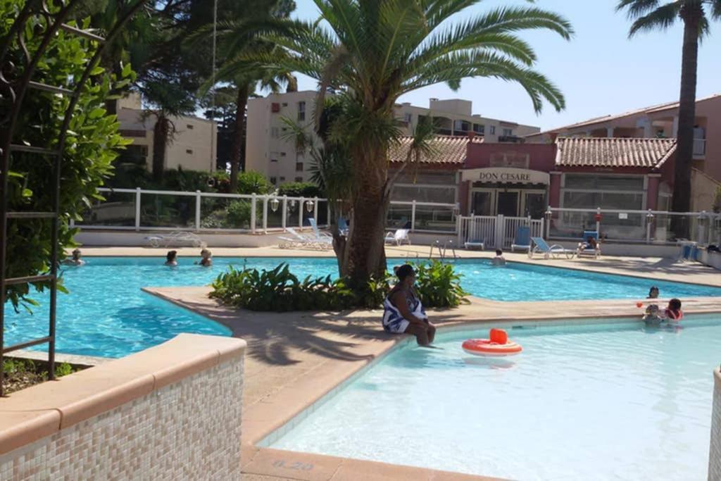 Appartamento vista splendida Residence du Golf Golfe-Juan Exterior foto