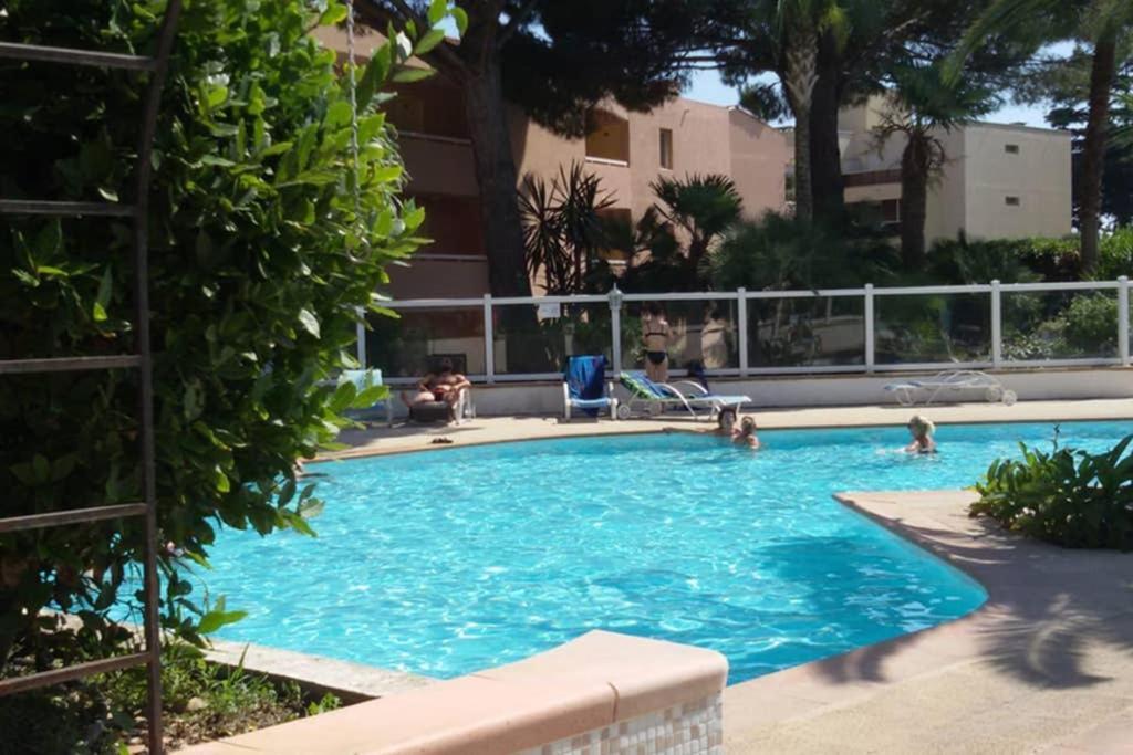 Appartamento vista splendida Residence du Golf Golfe-Juan Exterior foto